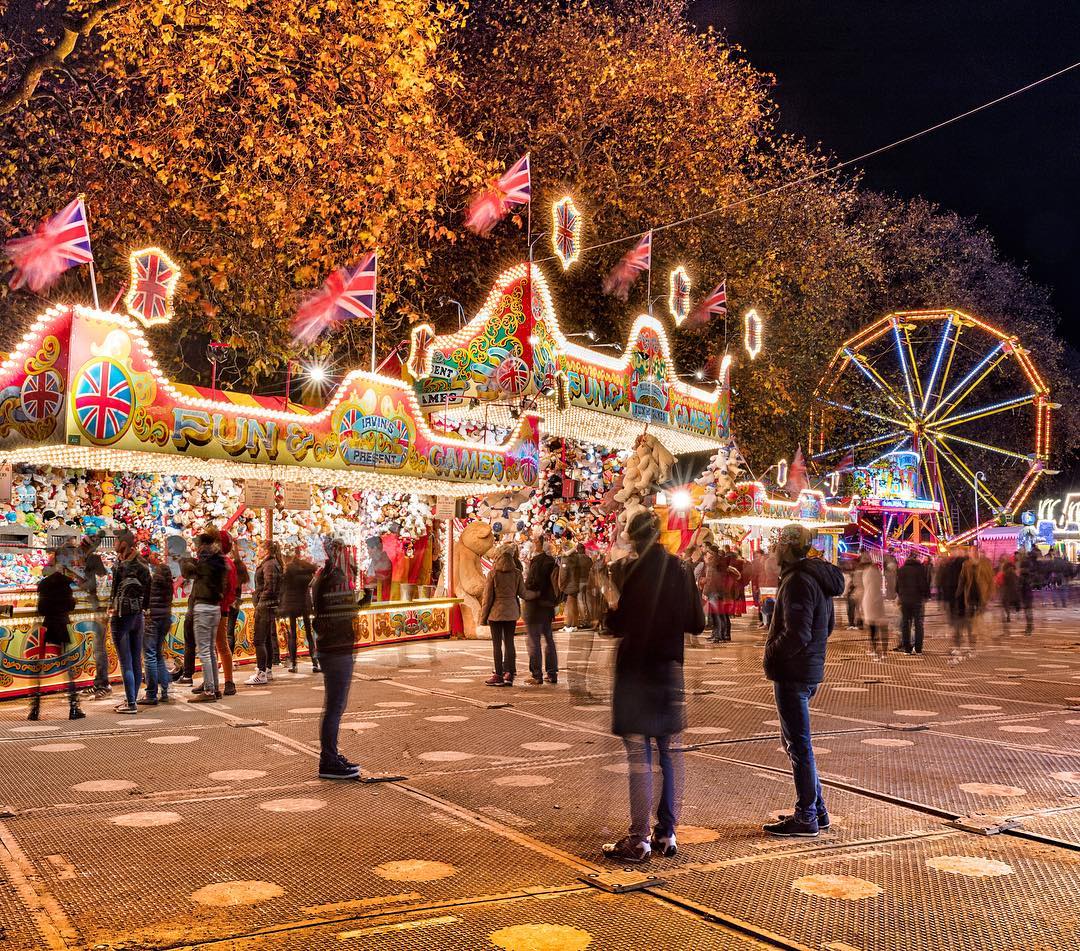 HOW OUR CITIES ARE DECORATED FOR CHRISTMAS AND NEW YEAR