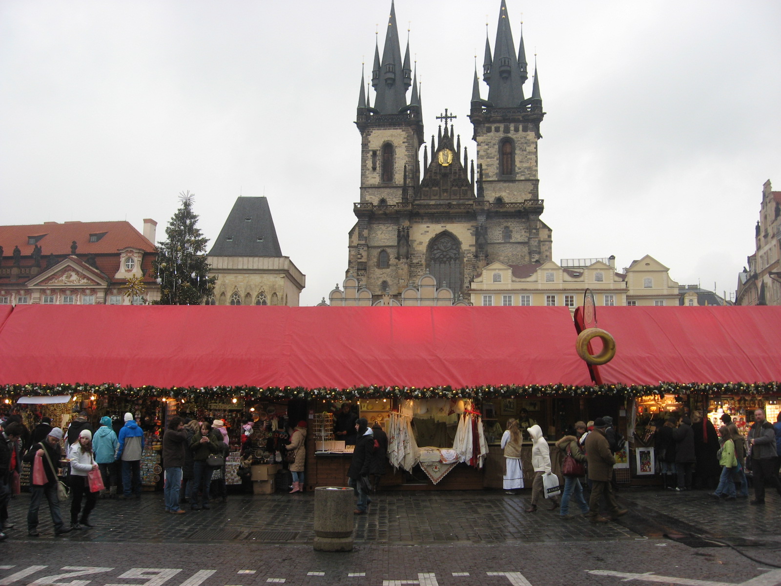 HOW OUR CITIES ARE DECORATED FOR CHRISTMAS AND NEW YEAR