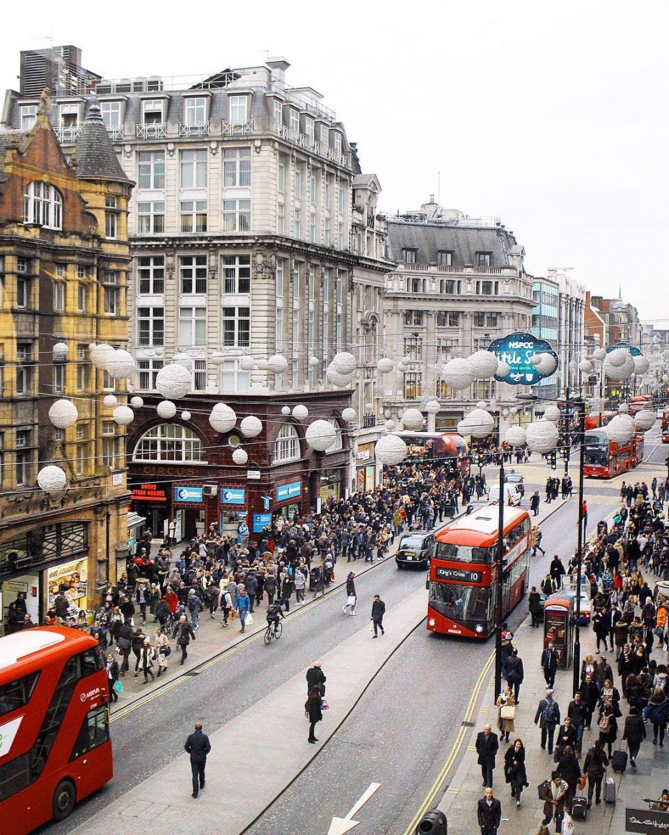 HOW OUR CITIES ARE DECORATED FOR CHRISTMAS AND NEW YEAR