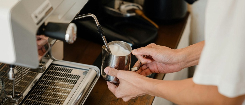where-to-get-coffee-in-karaganda-from-street-side-to-go-spots-to-stylish-caf-s-serving-breakfast