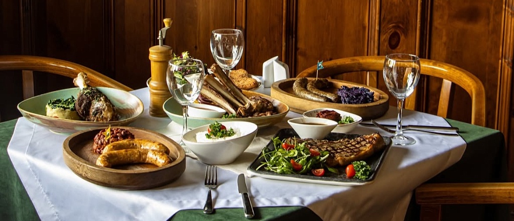 10-favorite-establishments-of-tashkent-locals-from-quot-pelmennaya-quot-at-tsum-to-quot-ogni-tashkenta-quot