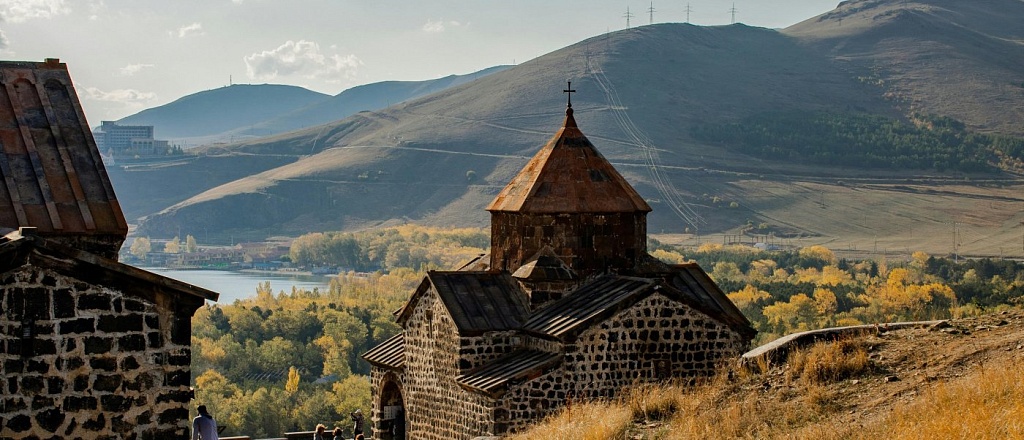 what-to-see-and-do-in-armenia-10-reasons-to-visit-the-country