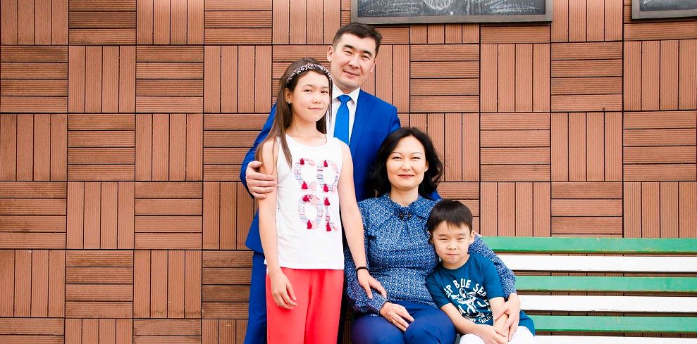 Олар Юлия Зиминаны попка ебет