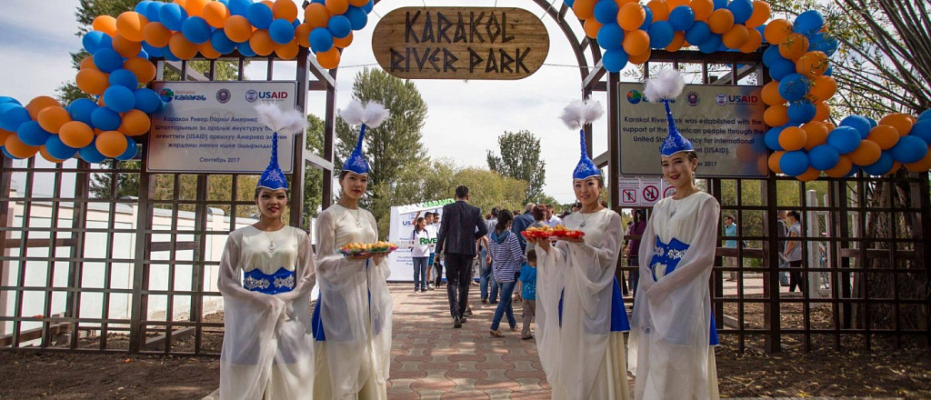 why-it-is-worth-coming-to-karakol-and-what-you-can-see-there