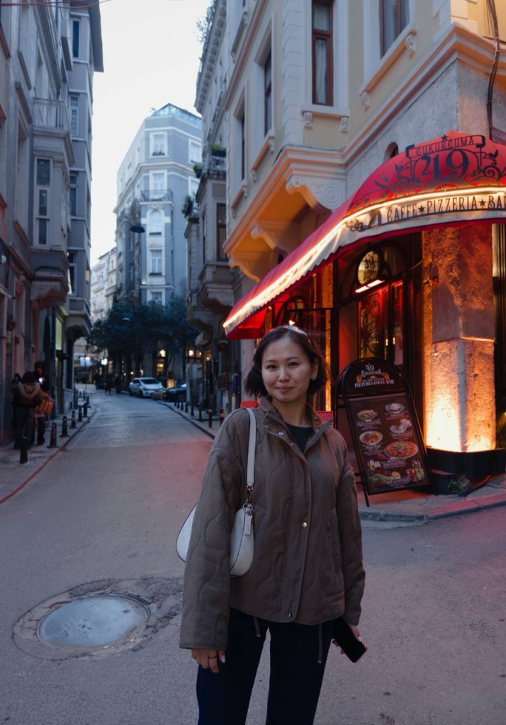 Алина Косай