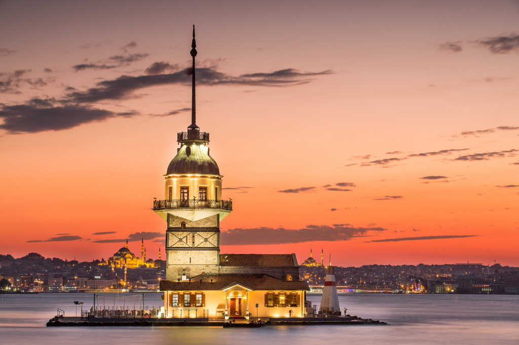 The Maiden's Tower.jpg