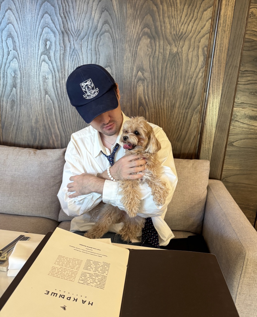 На крыше ресторан трэвел 