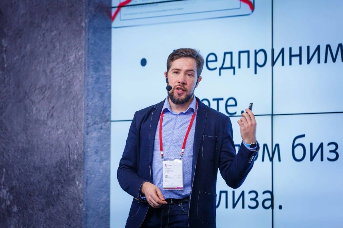 михаил смолянов