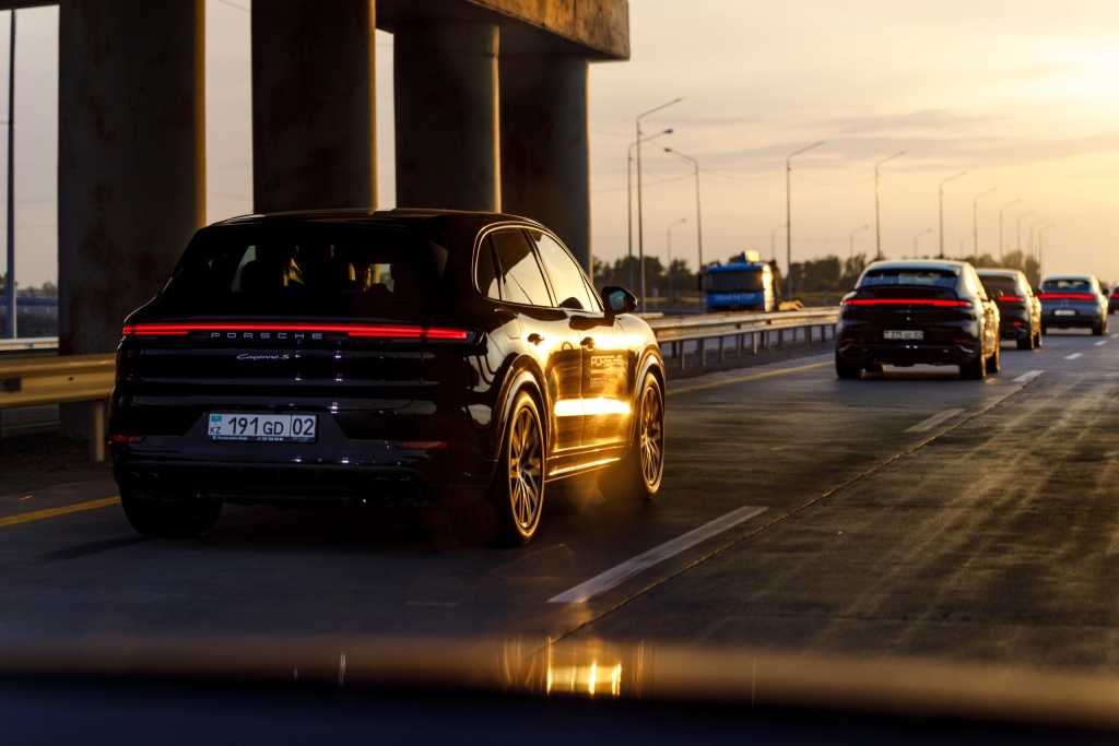 Porsche Казахстан Алматы