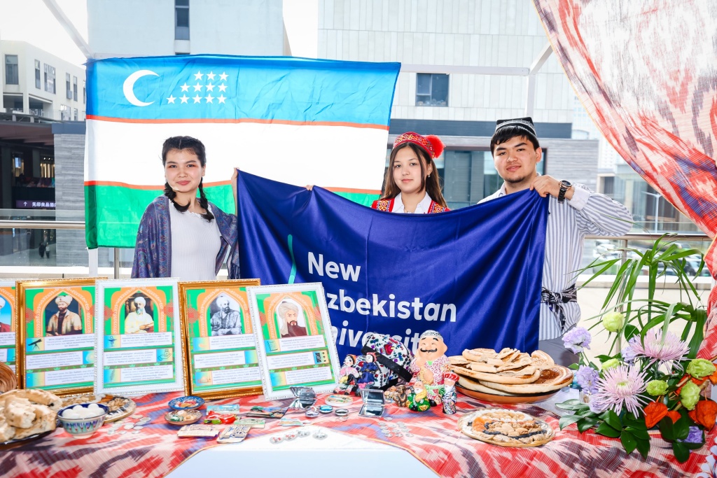 Uzb студенты Узбекистана в Китае