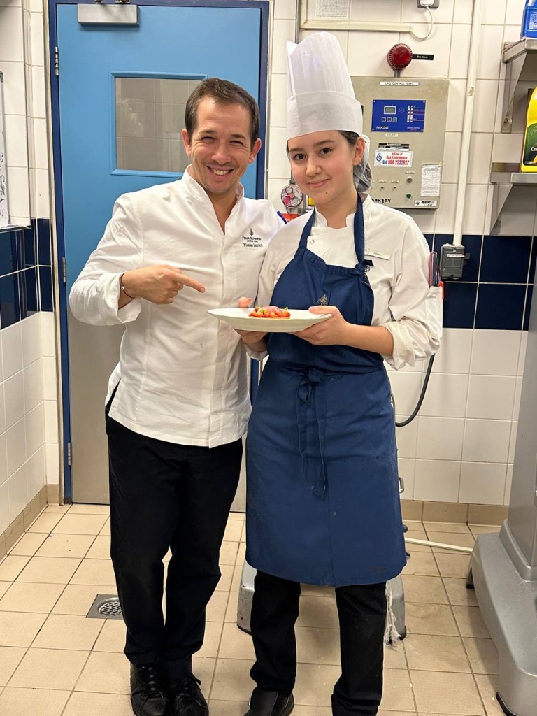 Сабина Танатарова