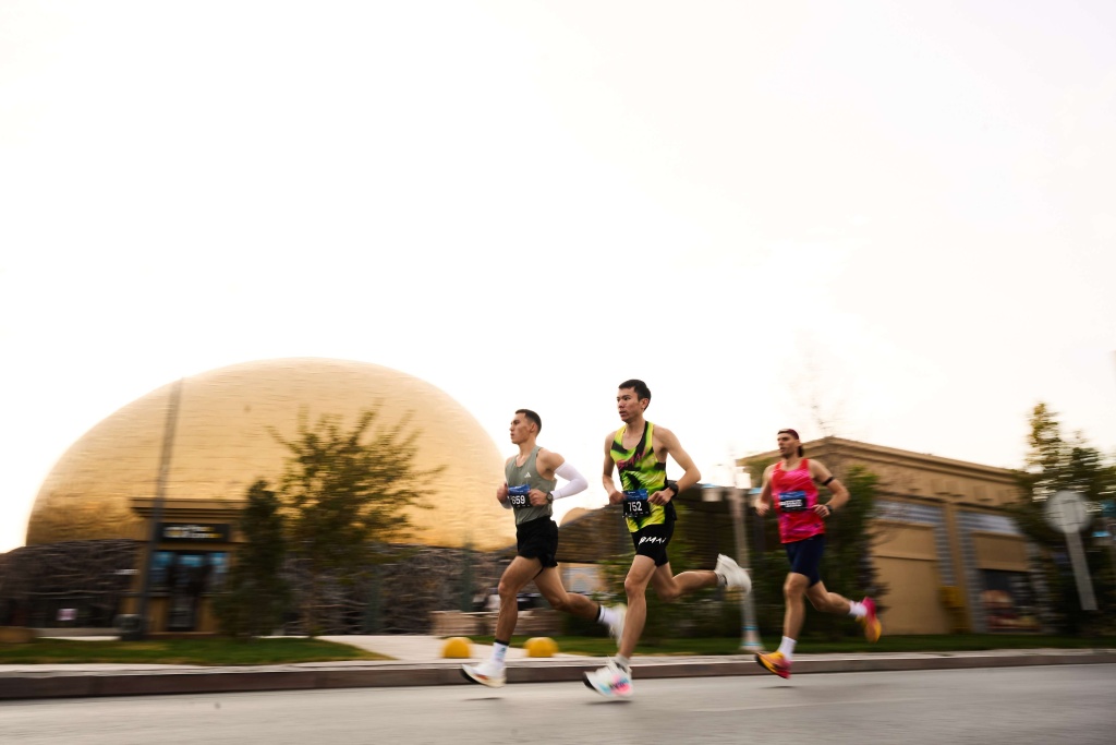 TAN Забег марафон TAN