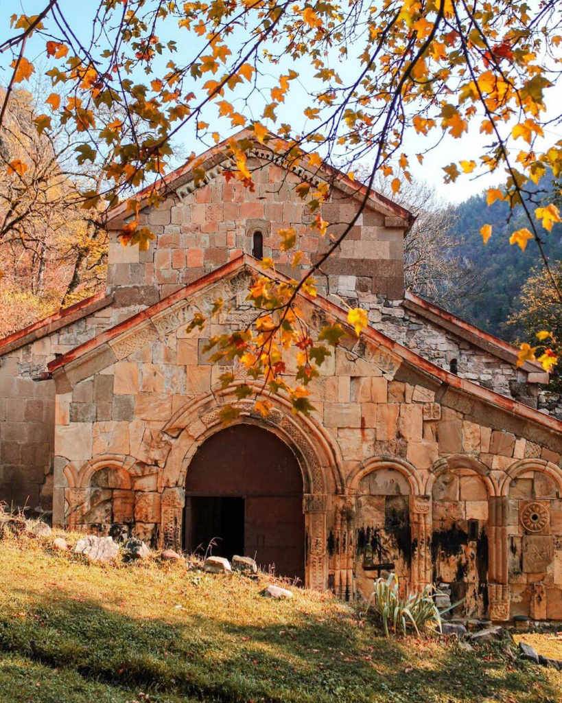 Rkoni Monastery.jpg