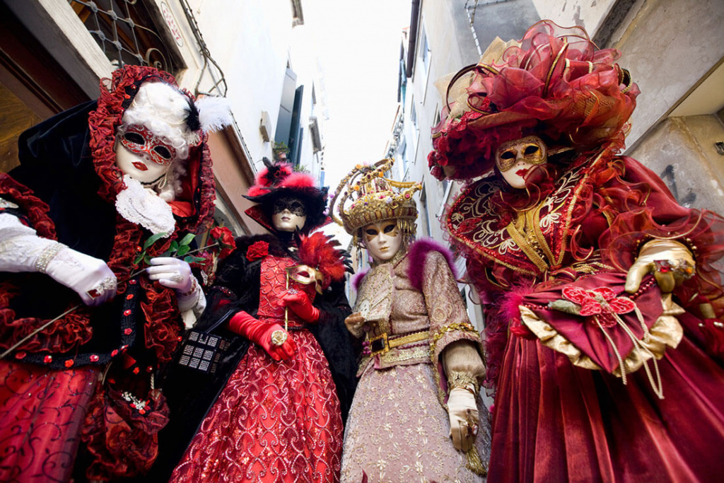Венецианский карнавал.jpg