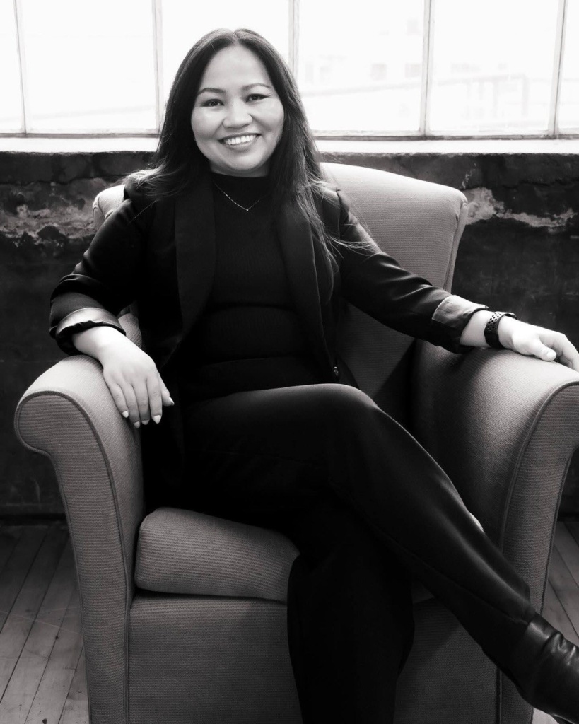 Ажар Иманакунова