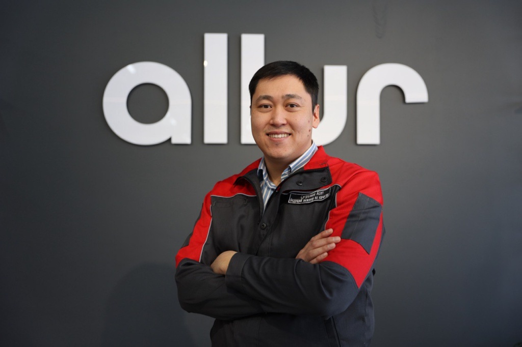 работа в Allur