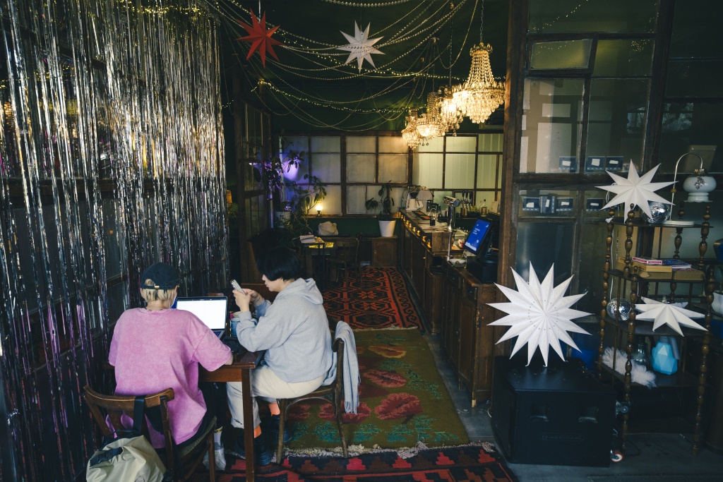 куда сходить с друзьями в бишкеке