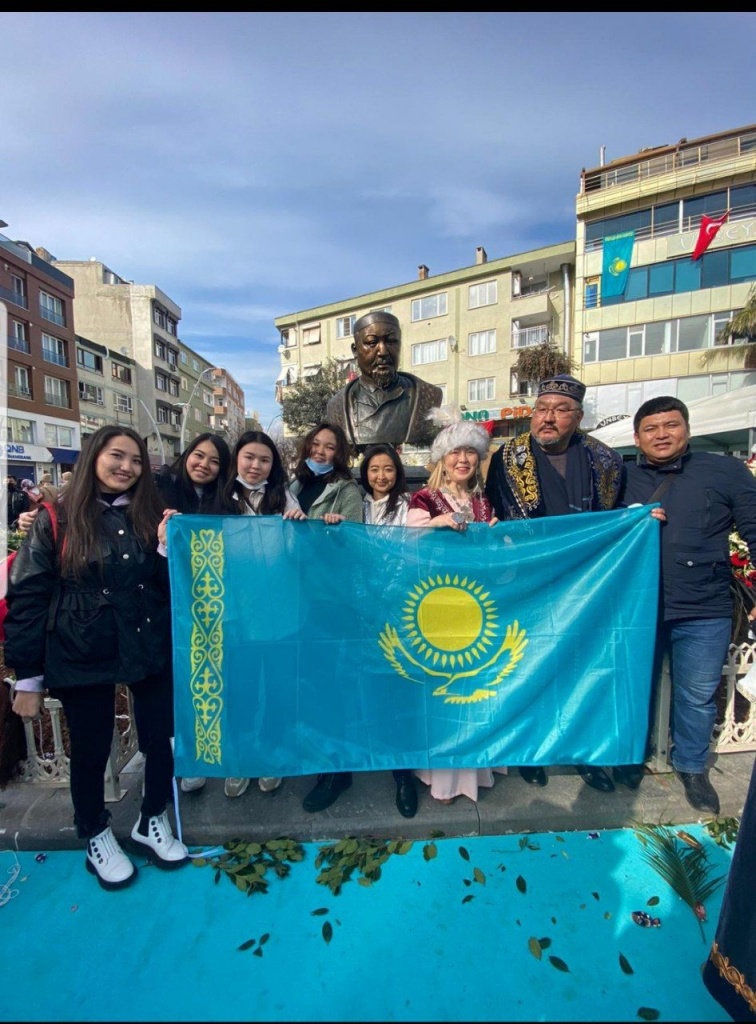 Казахстанцы в Турции