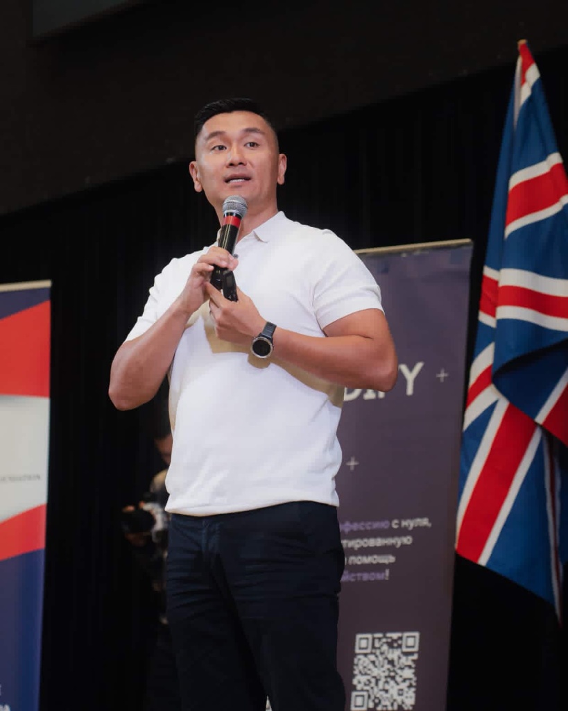 Айбек Джангазиев