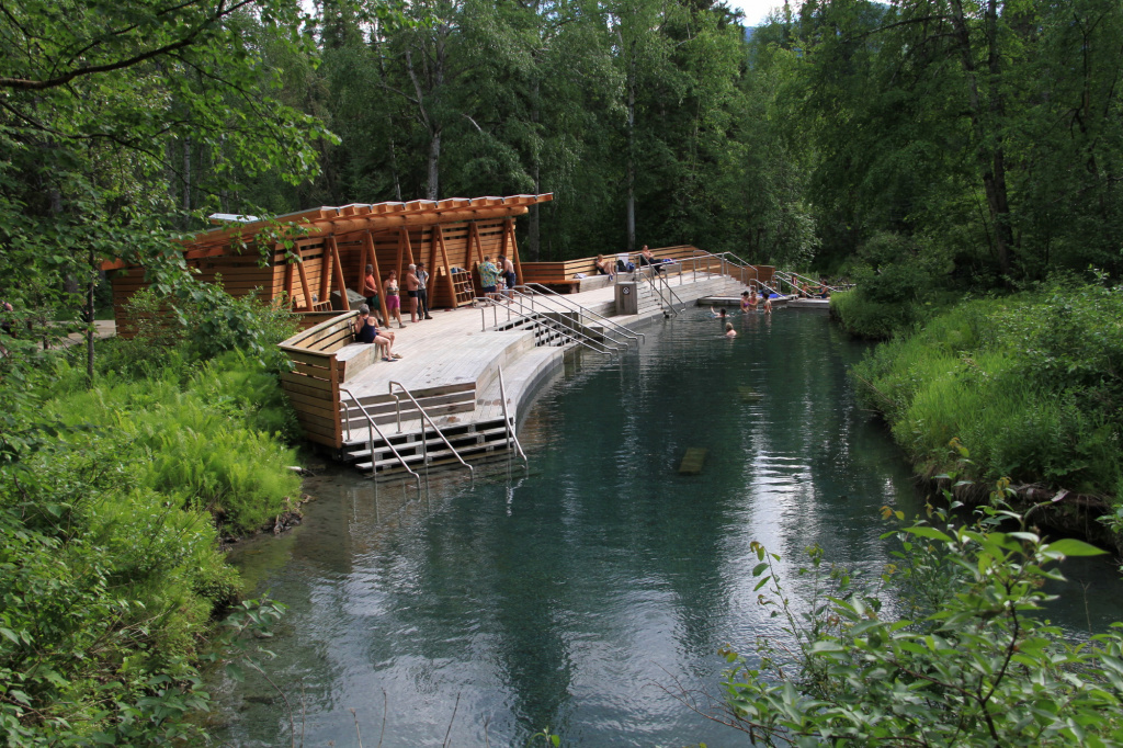 Where to rest in Canada: 10 natural hot springs for locals and tourists