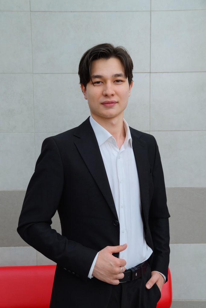 Данияр Рузиев