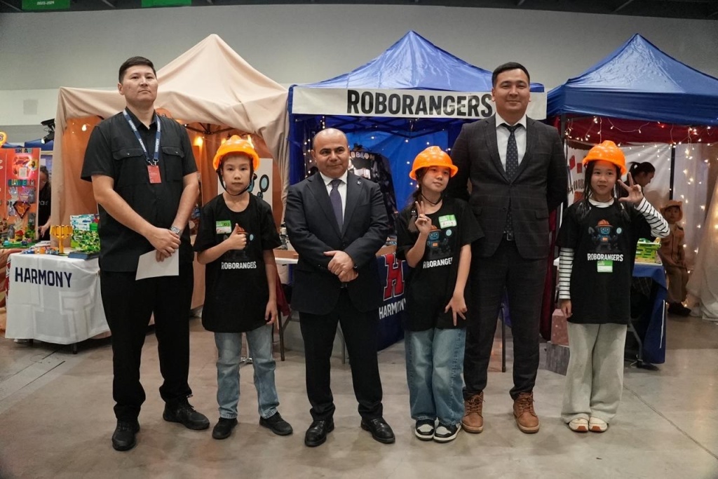 Олжас Елюбаев