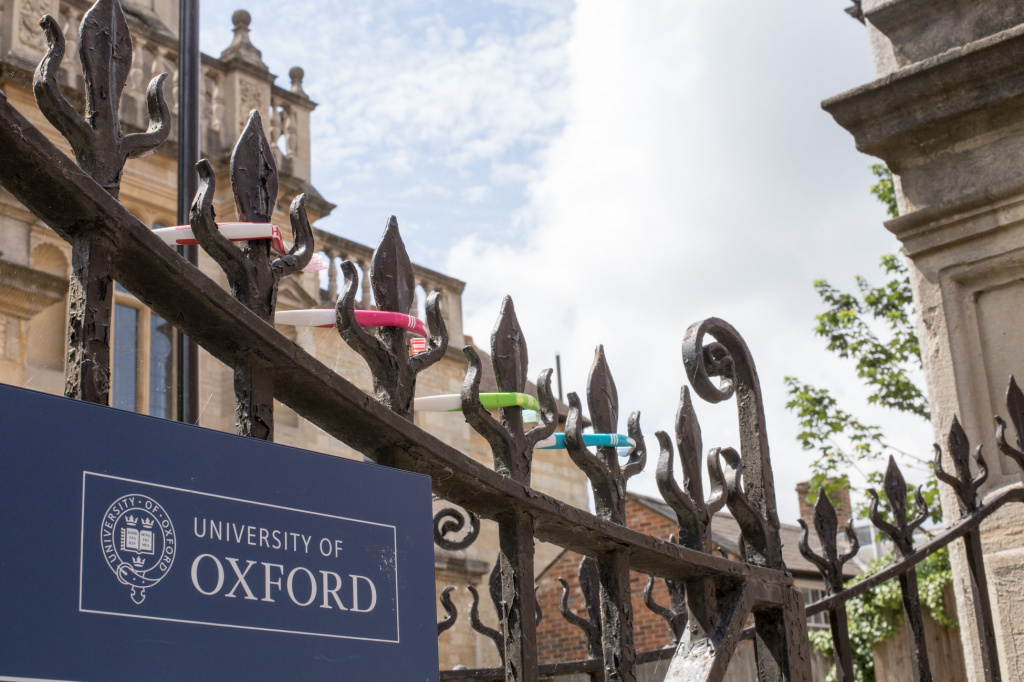 Oxford Univetsity