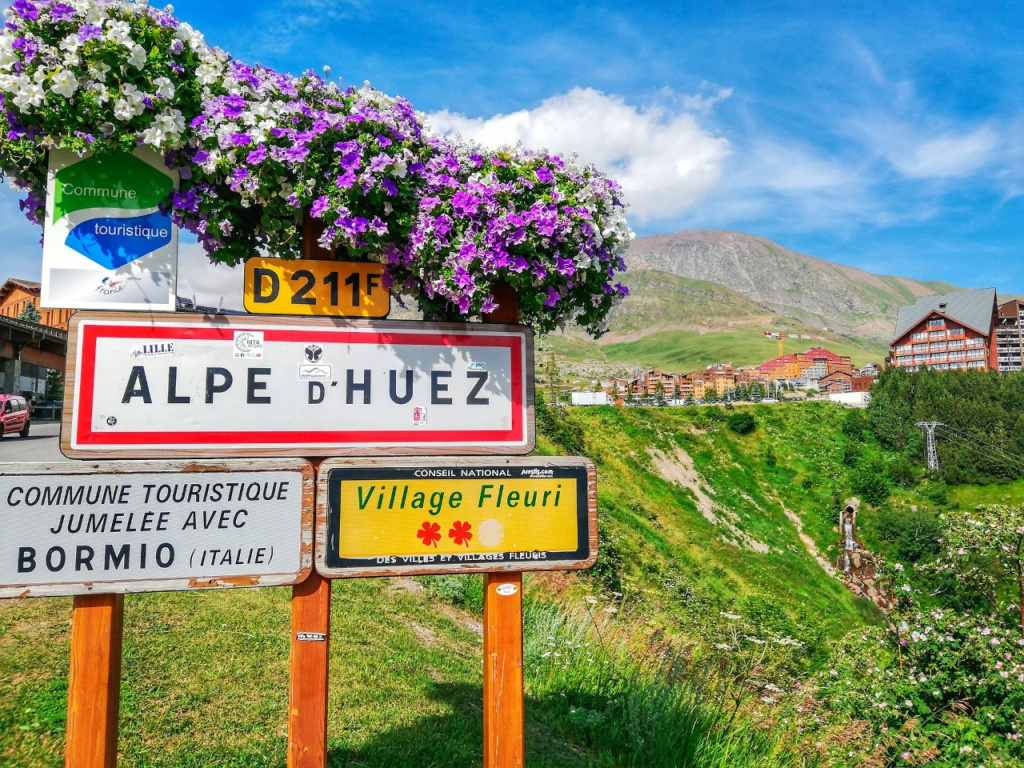 Горнолыжные курорты, озера и альпийские коровы — уникальная природа Франции