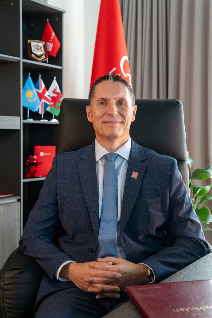 Phil Stephens Фил Стивенс