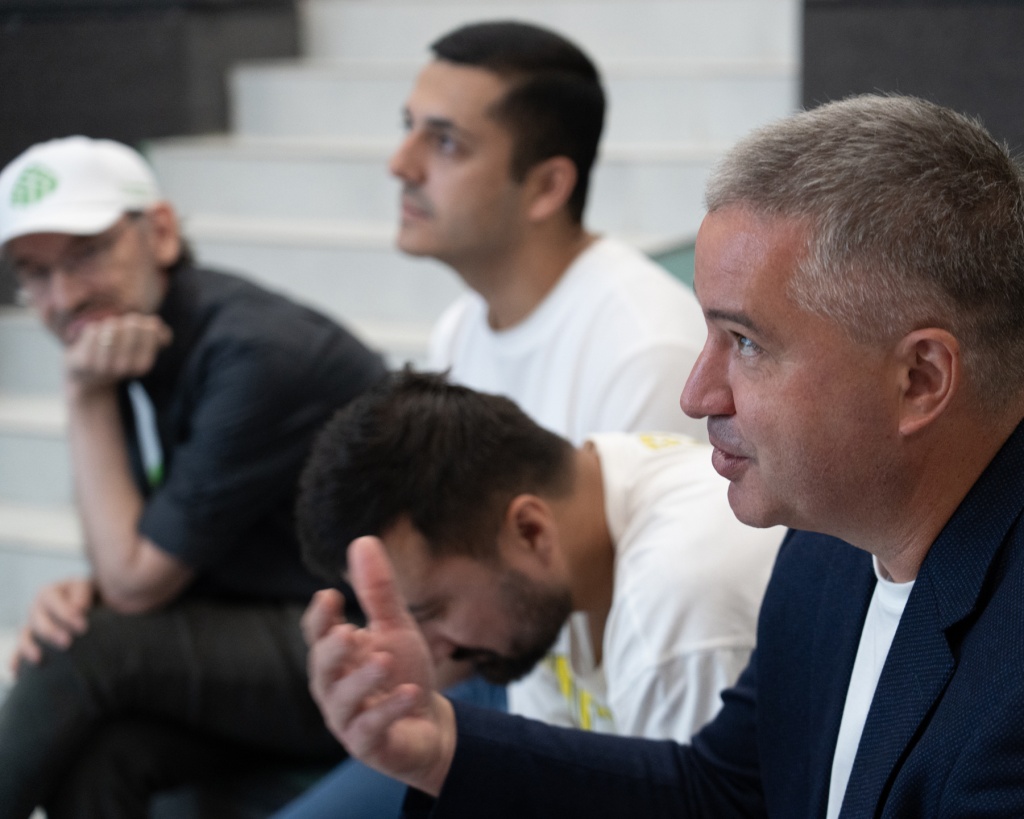 Обсуждения 