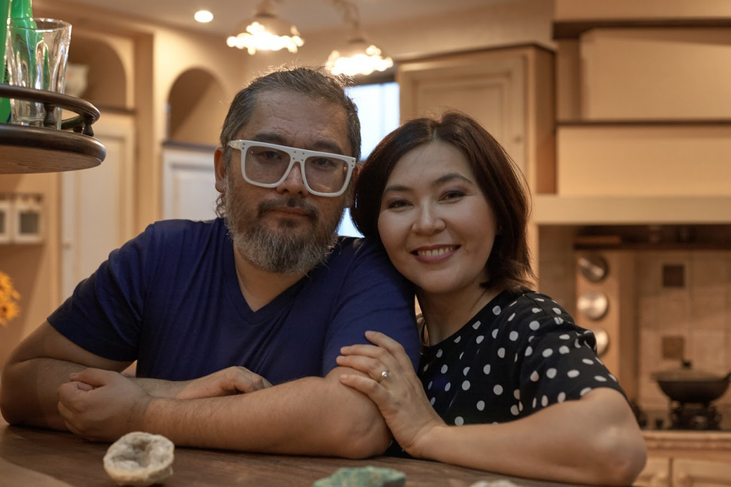 Баглан Аязбаев и Лана Диканчиева: «Крепкие семьи сегодня — редкость, но мы вместе уже 20 лет»
