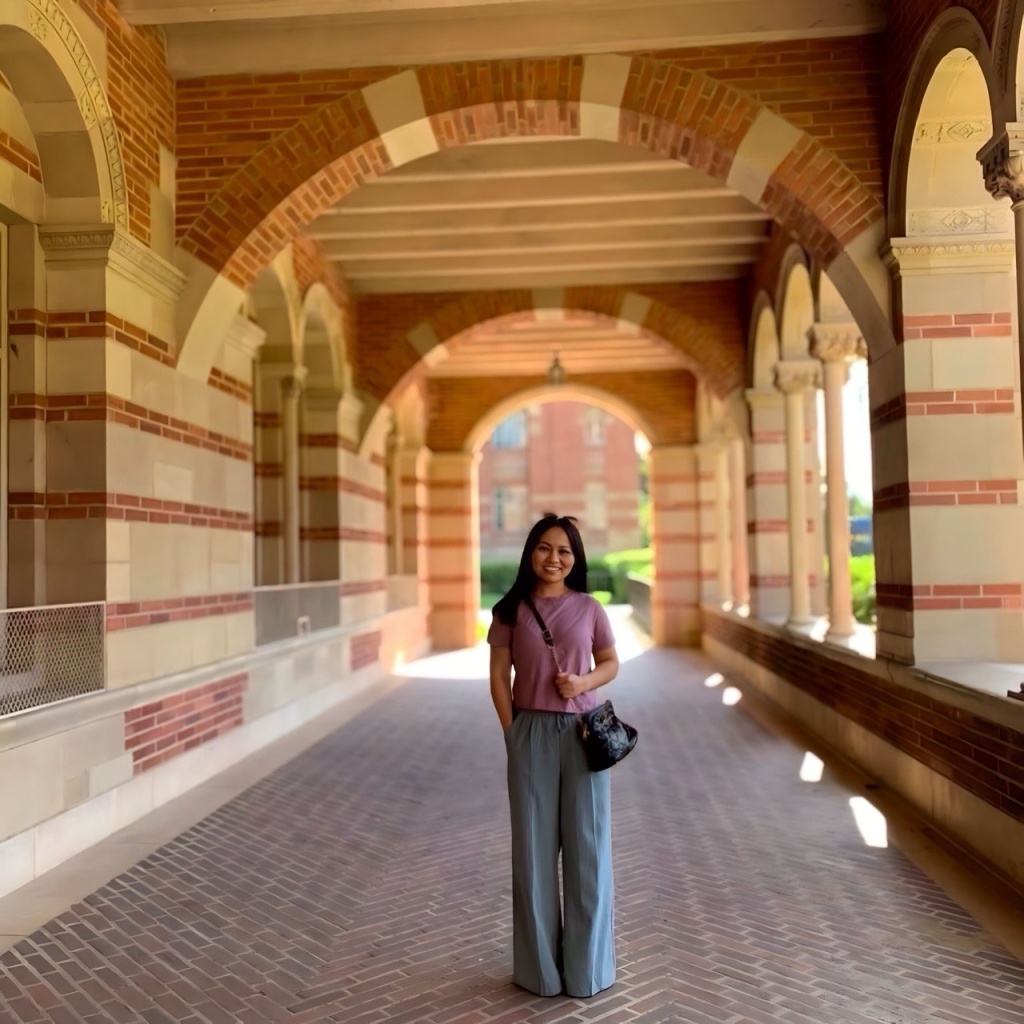 Ажар Иманакунова