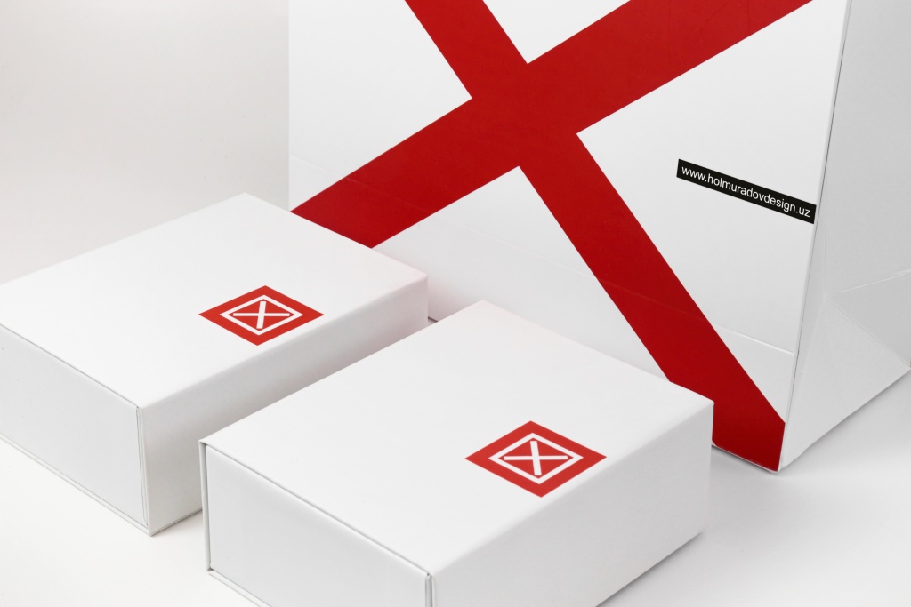 Улугбек Холмурадов