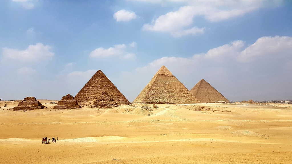 Как увидеть пирамиды 