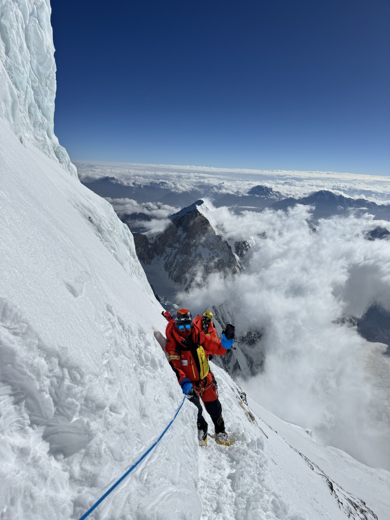 first kyrgyz on Everest