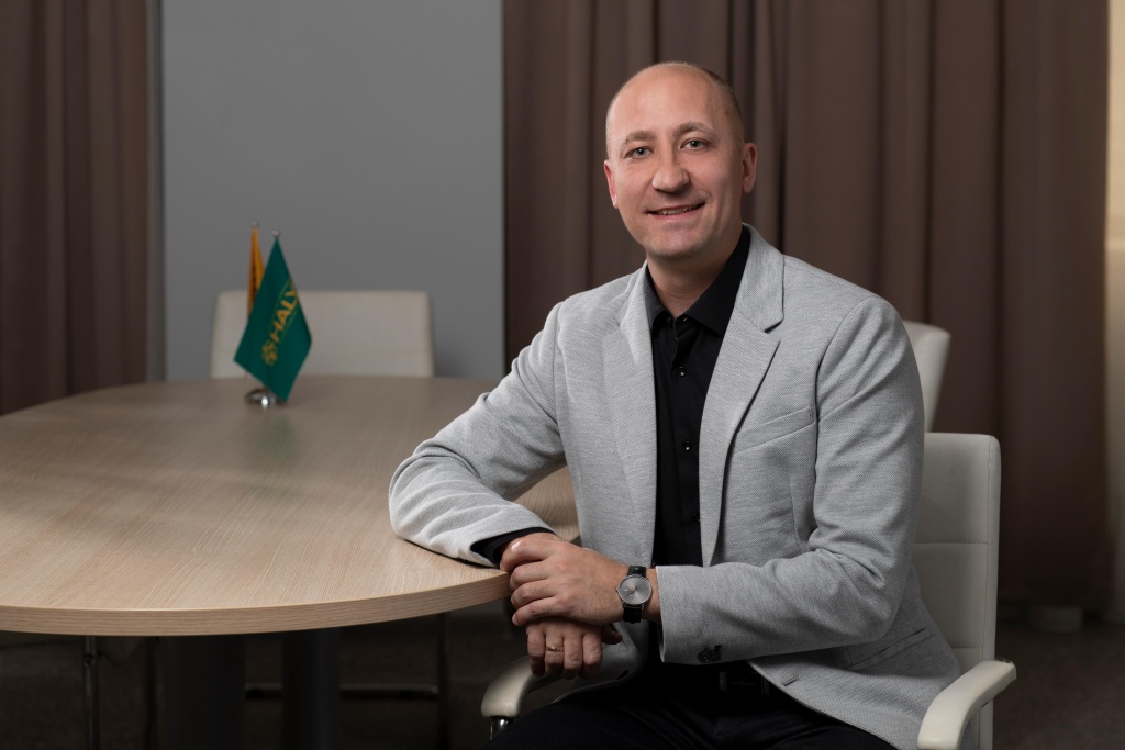 Юрий Долгов