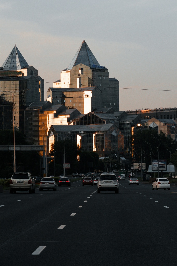 как найти жилье Алматы