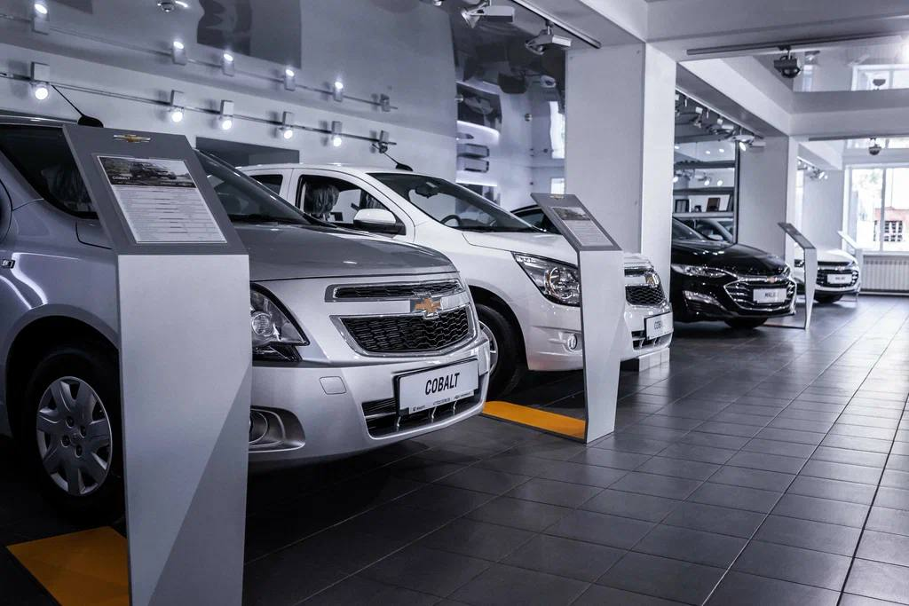 Where to buy a car in Uzbekistan: car dealerships and online platforms