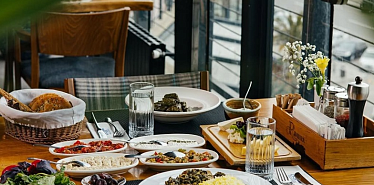 Restaurants with outdoor terraces in Baku: where to spend the perfect evening
