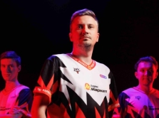 yandeks-zahodit-v-kibersport-s-komandoy-po-dota-2