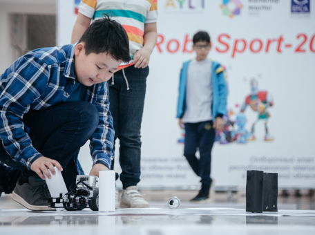 yunye-robotostroiteli-iz-atyrau-primut-uchastie-v-nacional-nom-chempionate-kazrobosport
