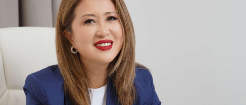 zhenschiny-lidery-kak-yuliya-dzhanalieva-menyaet-obrazovatel-nyy-rynok-v-kyrgyzstane