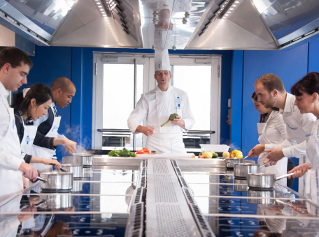 le-cordon-bleu-paris-kak-postupit-v-luchshuyu-shkolu-gastronomii-i-uchit-sya-v-parizhe