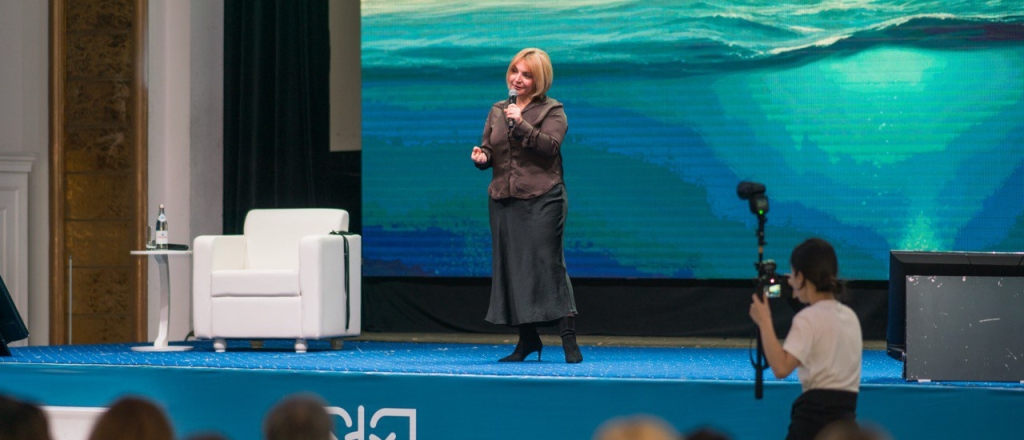 forum-v-poiskah-golubogo-okeana-energiya-idey-i-dialog-ekspertov