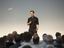 philosophy-of-essentialism-and-how-to-become-an-entrepreneur-at-the-age-of-14