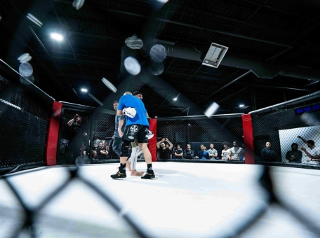 uzbekskiy-boec-podnyalsya-na-8-mesto-v-reytinge-ufc