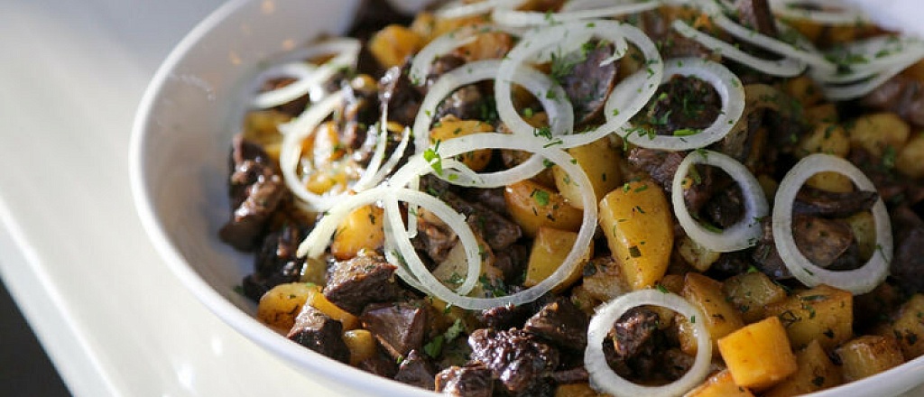 kyrgyzskiy-kuurdak-voshel-v-top-mezhdunarodnogo-reytinga-50-best-offal-dishes