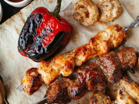 street-food-of-central-asia-a-wealth-of-flavors-and-traditions