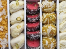 shekerbura-i-pahvala-gde-v-baku-kupit-nacional-nye-sladosti-k-novruzu