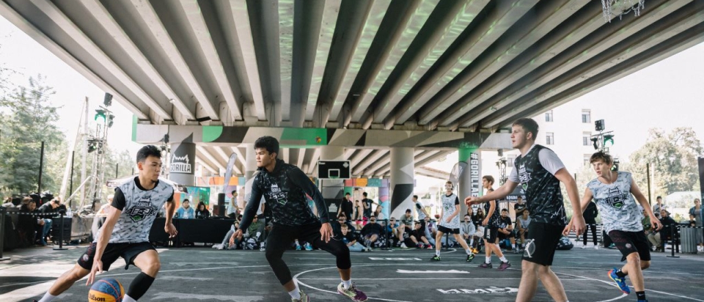 novaya-sportivnaya-zona-gorilla-under-bridge-otkrylas-v-almaty